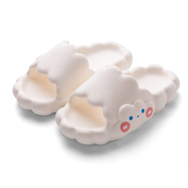 Premium Niedliche Wolkenrutschen – Bild 6