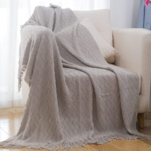 Alternative view of Gestrickte Sofa-Decke mit Quasten